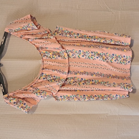 Old Navy Pink/Coral Floral Ruffle Off Shoulder Top - Picture 1 of 6